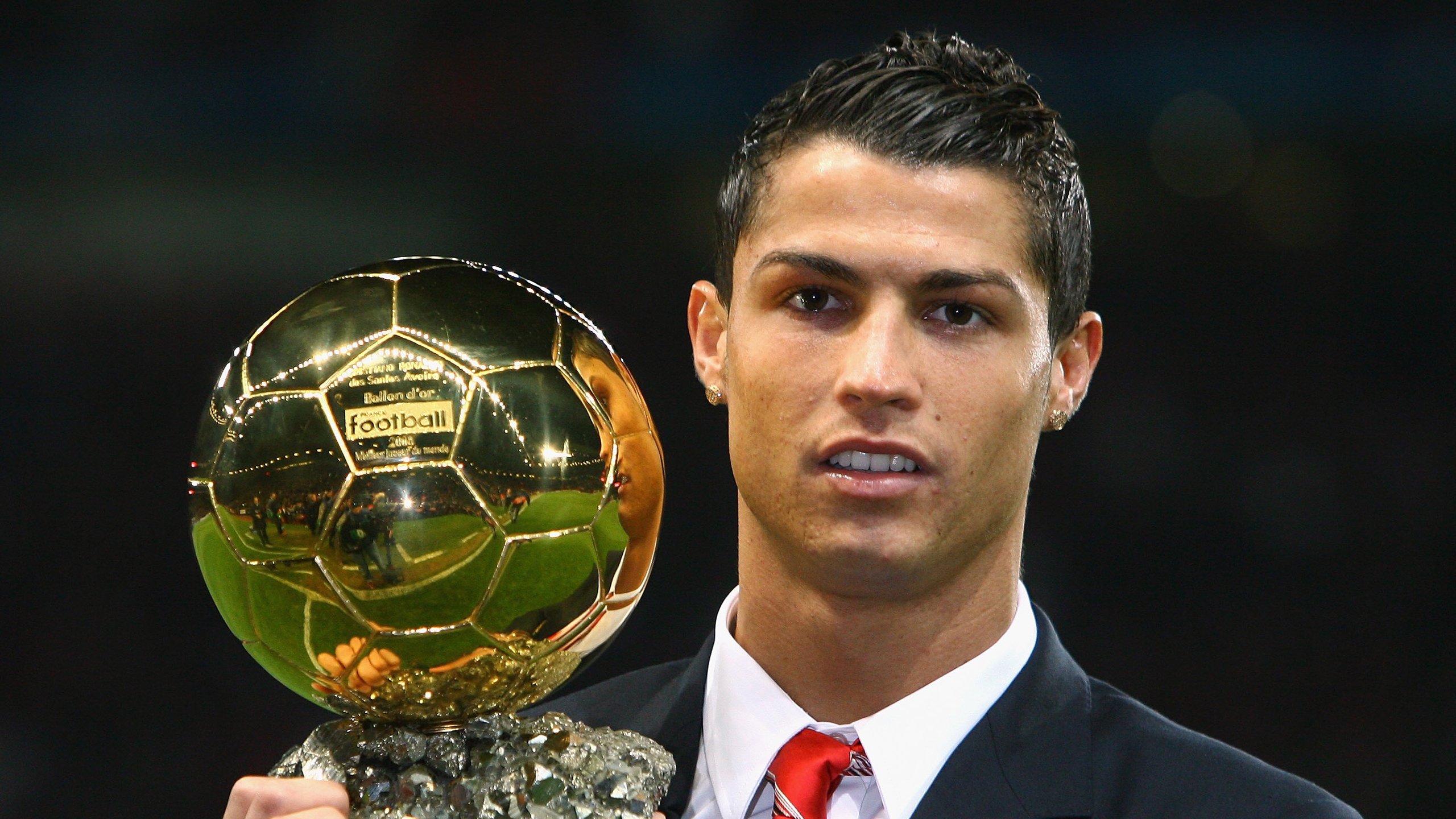 特色“足球+文化+教育”融合发展试验区在全国多个城市试点，打造足球特色学校